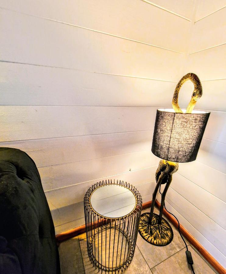 Magpie 2 Hot Tub Huntersmoon-Warminster-Longleat-Wiltshire Villa ภายนอก รูปภาพ