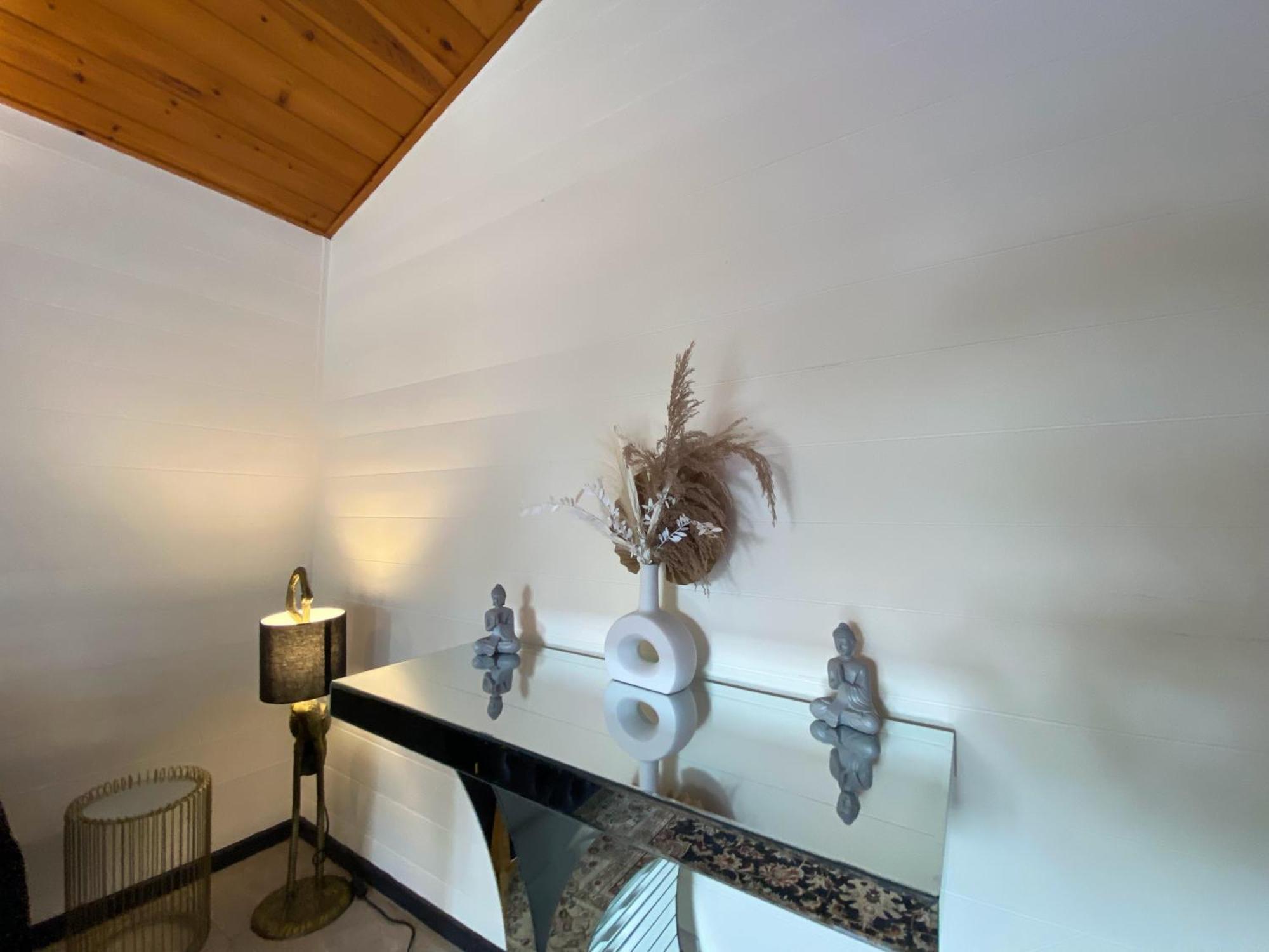 Magpie 2 Hot Tub Huntersmoon-Warminster-Longleat-Wiltshire Villa ภายนอก รูปภาพ